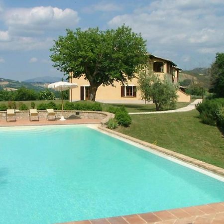 Agriturismo Castagna Alta Valfabbrica Luaran gambar