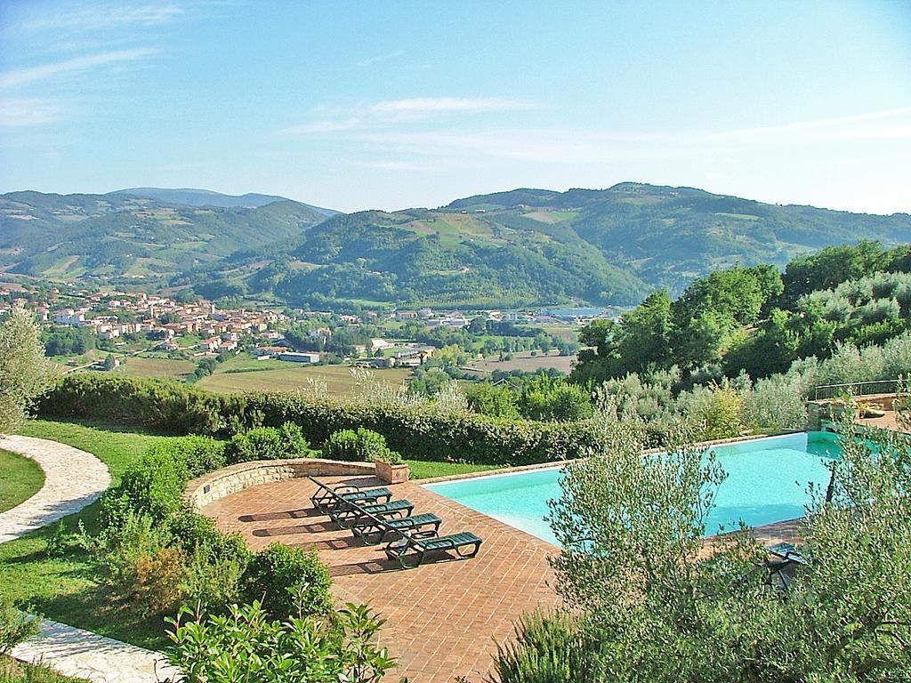 Agriturismo Castagna Alta Valfabbrica Luaran gambar