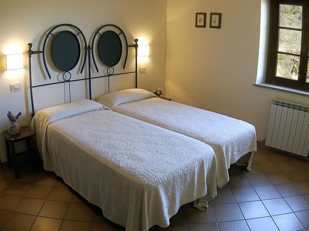 Agriturismo Castagna Alta Valfabbrica Luaran gambar