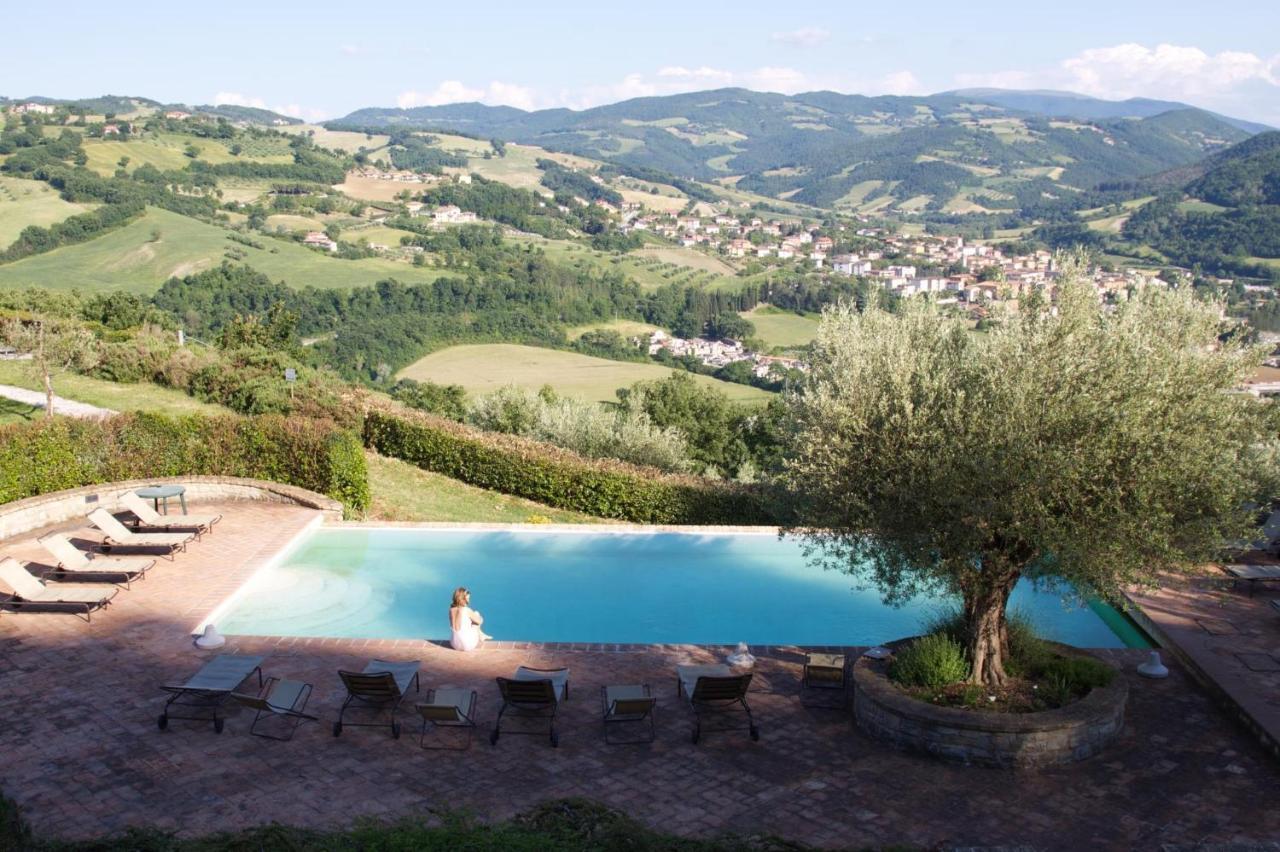 Agriturismo Castagna Alta Valfabbrica Luaran gambar